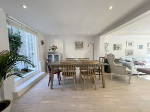 Photo 7- click for photo gallery